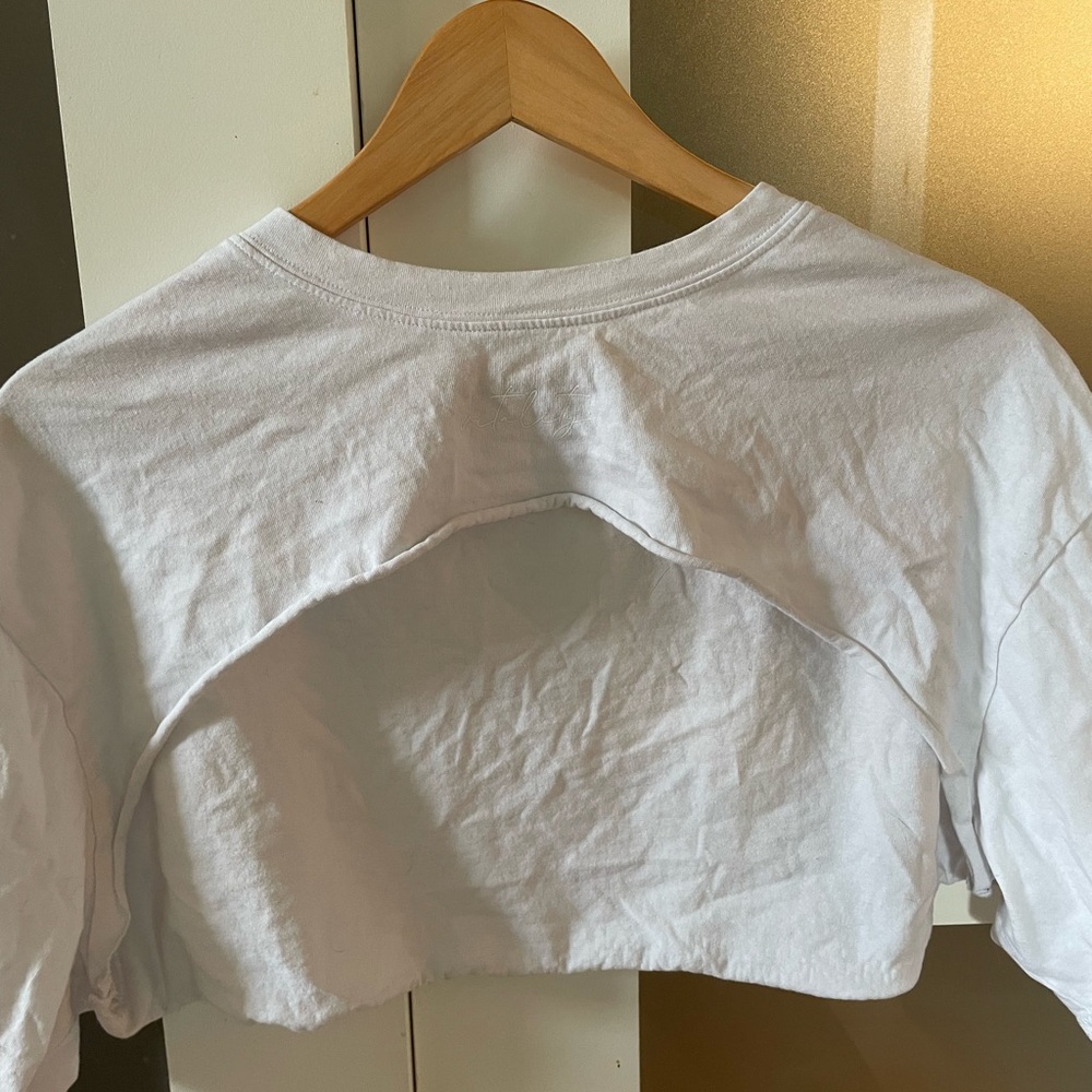 Vitality T shirt Shrug